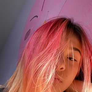 Meet your Posher, Triana